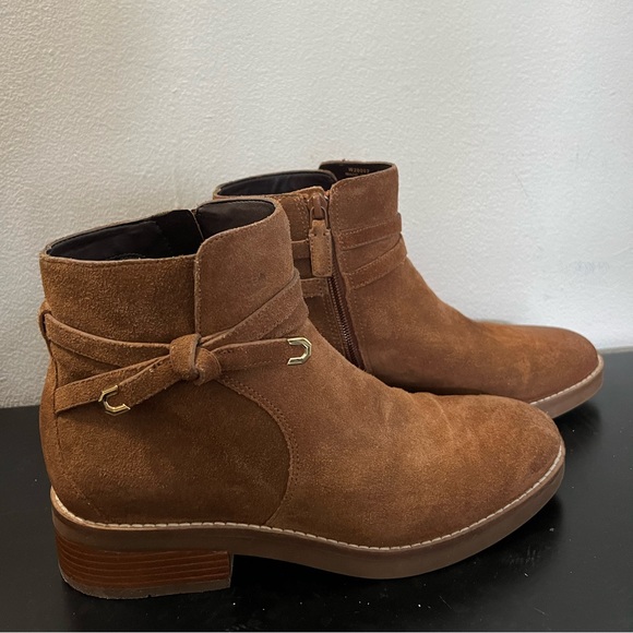 COLE HAAN BOOTIES - Picture 2 of 2